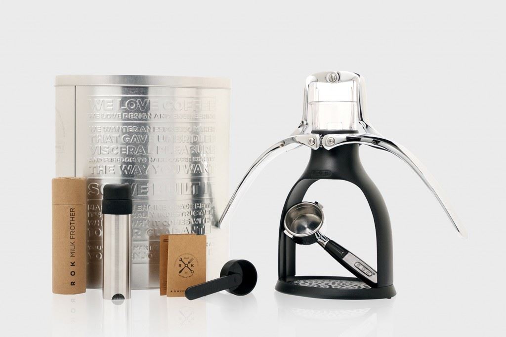 rokmaker-hand-powered-espresso-machine-classic-black-1