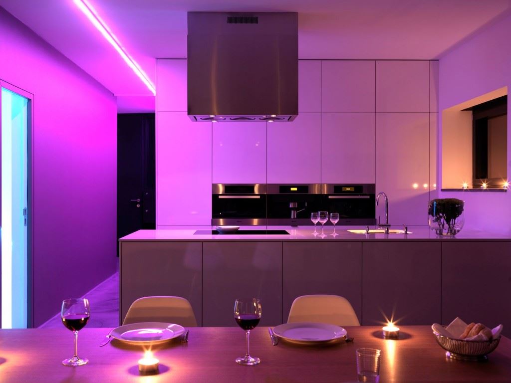 Minimalist-home-by-Ippolito-Fleitz-Group-Haus-F-13