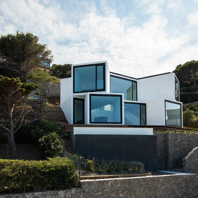 sunflower-house_020615_06-800x801