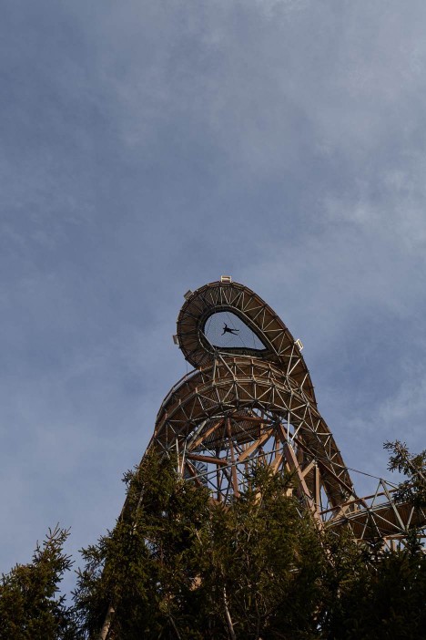 mountain-viewing-net-platform-468x702