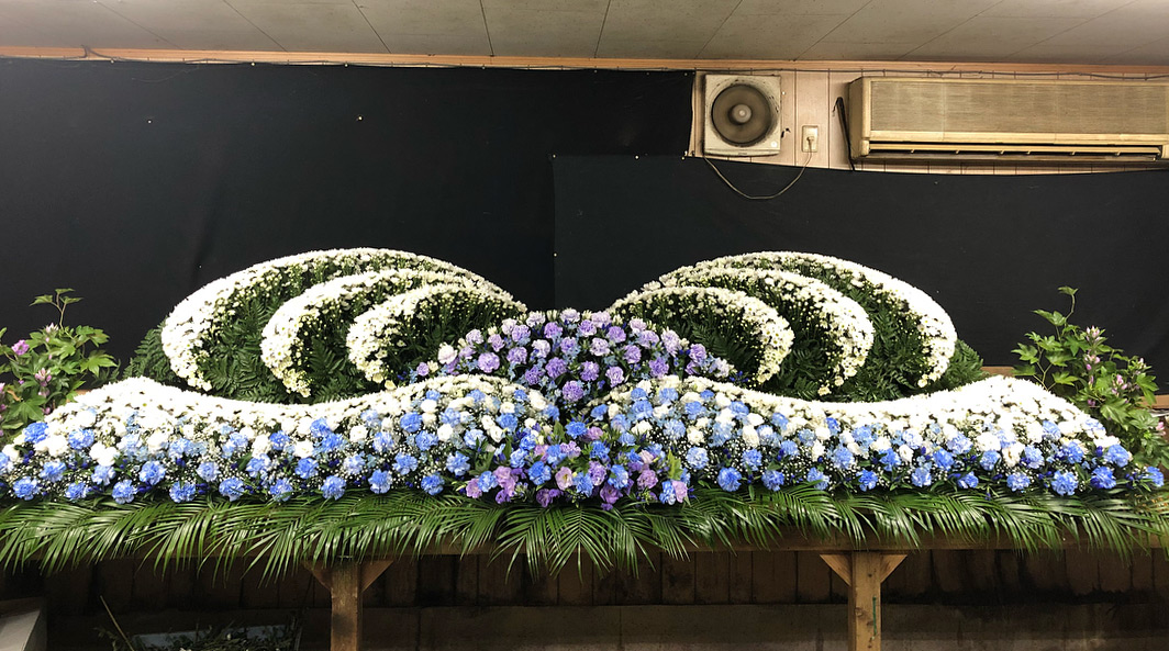 生花祭壇