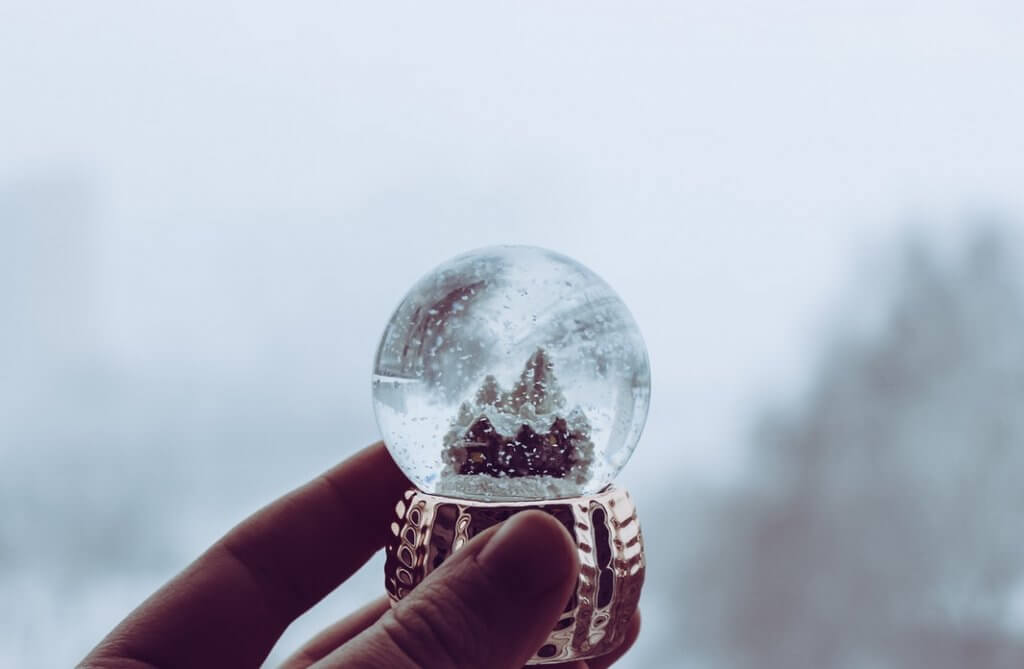 水晶雪球