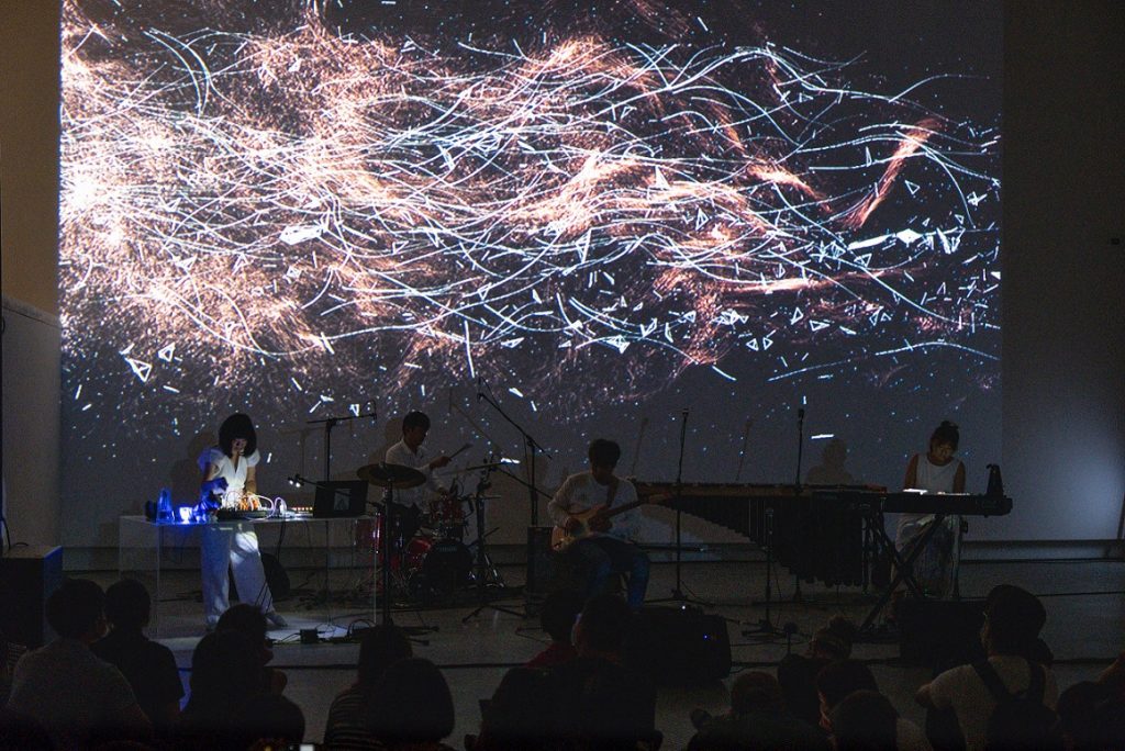 聲音藝術家Go Go Machine Orchestra
